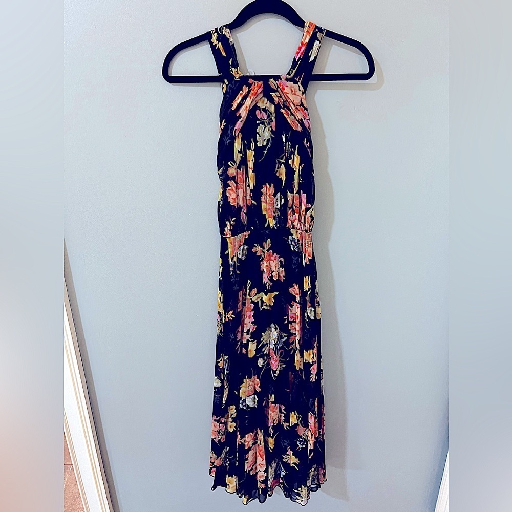 NWT ASOS Women Size 4 Black Floral Halter Neck Sleeveless Fit & Flare Dress